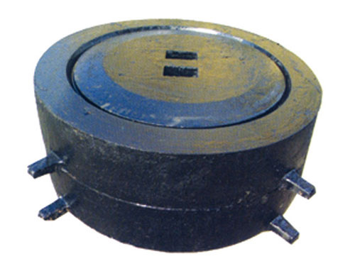 Coal loading hole cover and seat